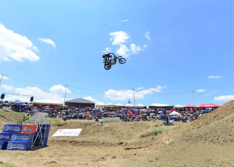 Realizan gran premio de Motocross 2019 en Fresnillo