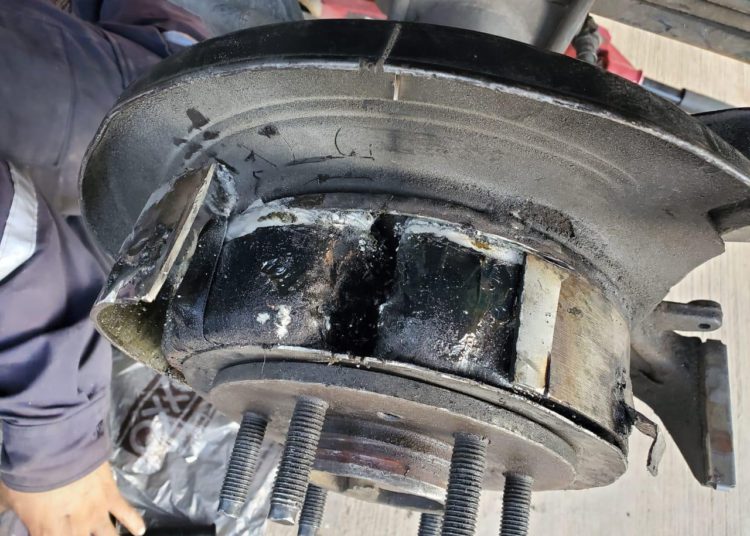 Detienen a hombre con más de 5 kg de heroína en carretera