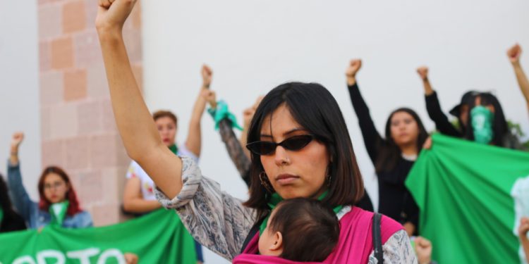 Marchan por la despenalización del aborto