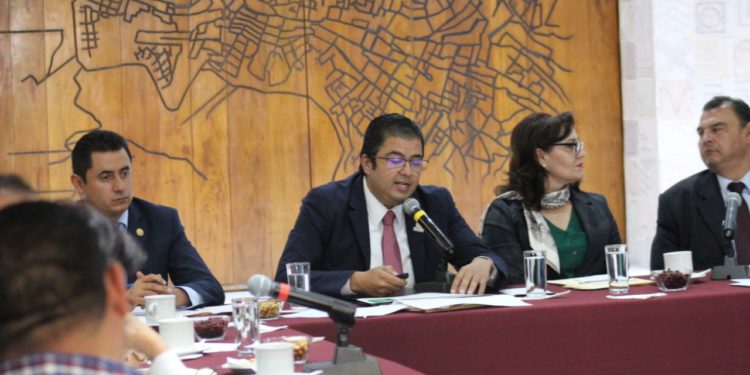 Han disminuido índices de Pobreza, asegura Luevano Ruíz