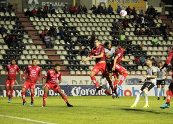 Mineros de Zacatecas se impuso a los Leones Negros