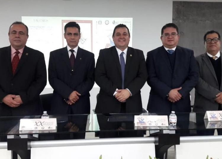 Conmemora la UAZ el “Día del Médico”