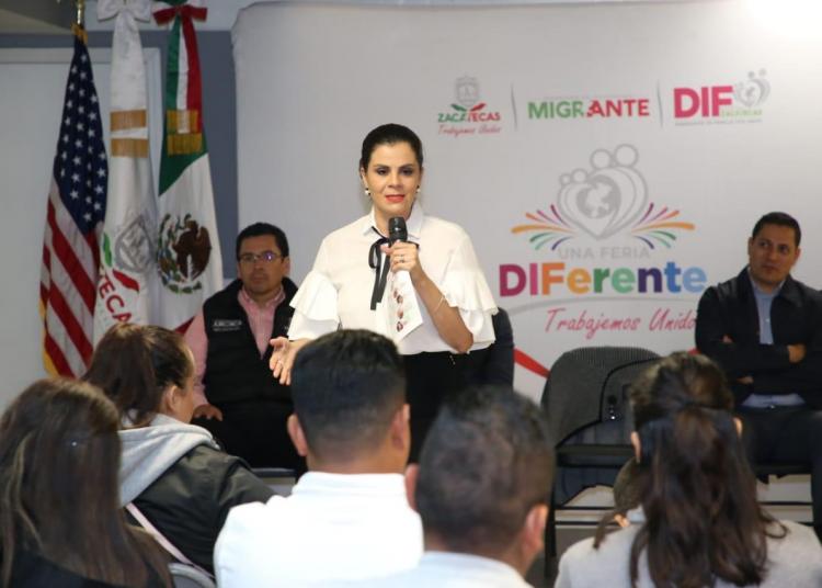 Lleva SEDIF servicios para identificación documental a migrantes