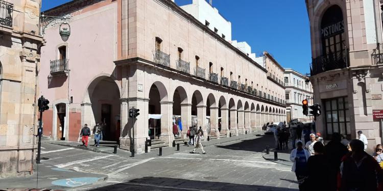 Colapsan actividades comerciales habitabilidad del centro histórico capitalino