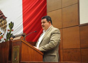 Diputado propone hasta 30 años de cárcel por abuso sexual a menores