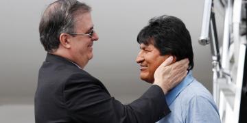 Foto: AP / El canciller fue el encargado de recibir a Evo Morales en el país