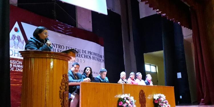 Jóvenes buscan promover Derechos Humanos en instituciones educativas