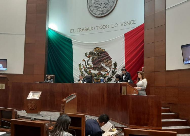 Presentan iniciativa para reformar la ley de educación