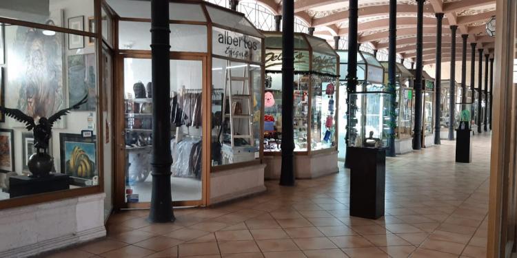 “Traje hecho a la medida” el vocamiento del Mercado González Ortega: comerciantes