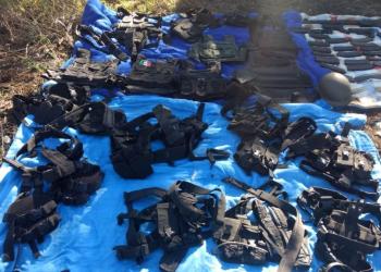 Asegura Guardia Nacional armamento y equipo táctico en Río Grande