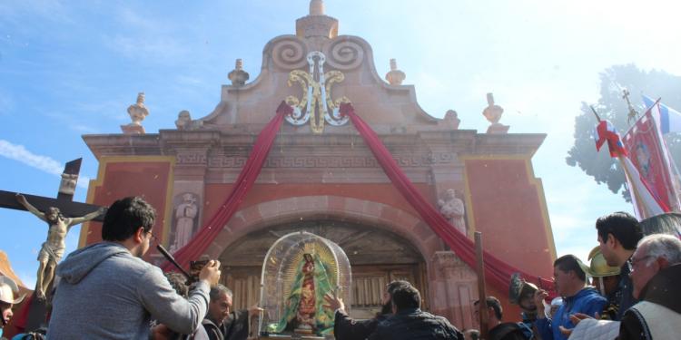 Celebran guadalupenses el regreso de “La Preladita”