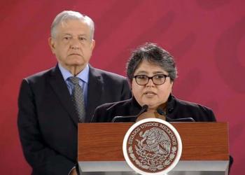 AMLO nombra a Raquel Buenrostro como titular del SAT