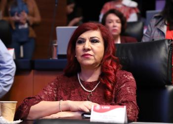 Soledad Luévano, senadora de Morena