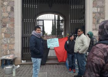 Siguen manifestaciones; afectados paran actividades en presidencia de Guadalupe