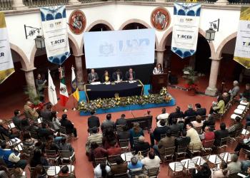 Disminuye deserción en prepas UAZ