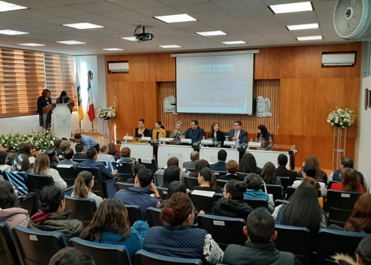 Dos alumnos de Enfermería de la UAZ galardonados a nivel nacional por excelencia