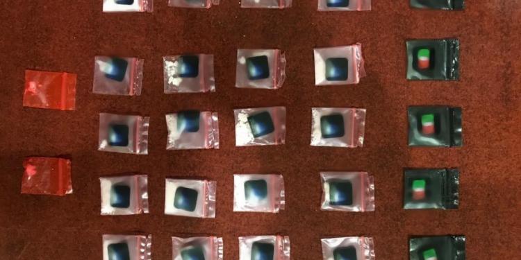 PEP detuvo en acciones distintas a dos sujetos por posesión de drogas