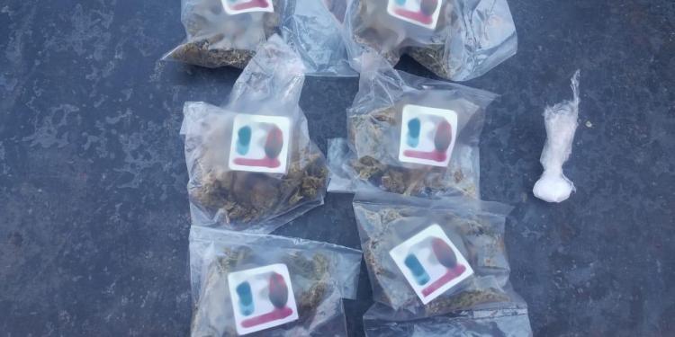 PEP detuvo en acciones distintas a dos sujetos por posesión de drogas