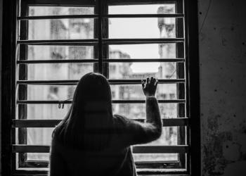 Recomiendan baños de sol para prevenir depresión en época invernal