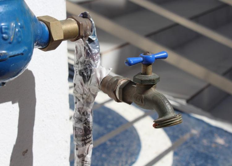 ¿Por qué debes proteger tus tuberías en época de frío?