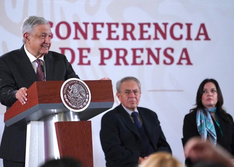 Evita AMLO opinar sobre conflicto en Morena