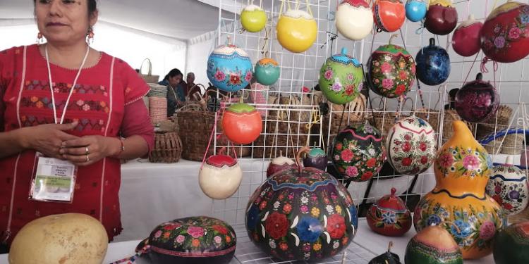 Adiós bolsas de plástico; la cestería de fibras naturales es una alternativa