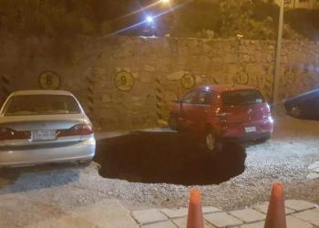 Sin riesgo por socavón en el centro