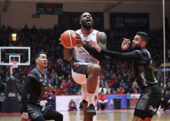 Mineros pega dos veces en la final del este