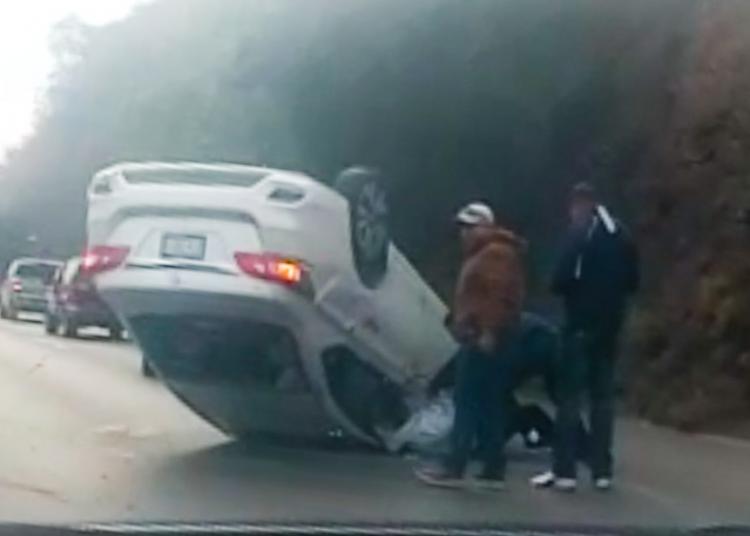 Exceso de velocidad provoca voladura en el bulevar