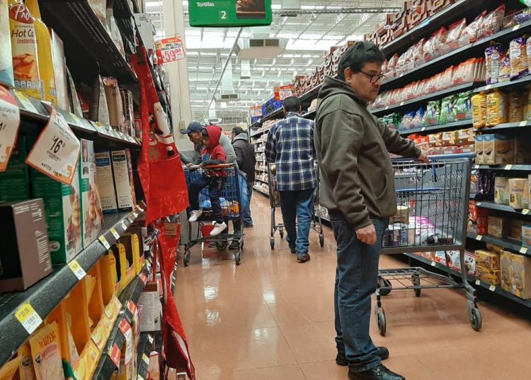 Aumentan precios de alimentos por incremento al salario e impuestos