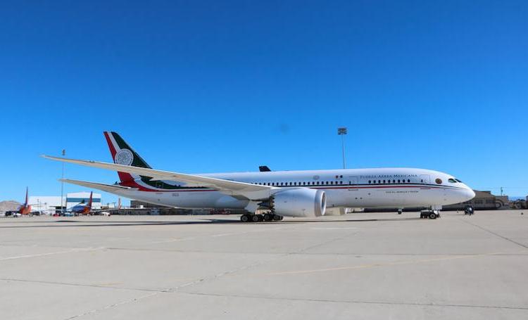 Una rifa para deshacerse de un avión