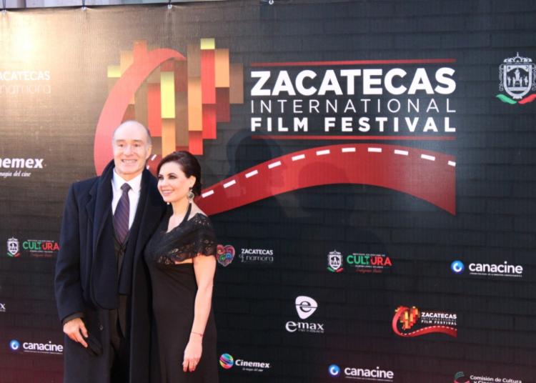 Bichir recibe el Galardón Antonio Aguilar