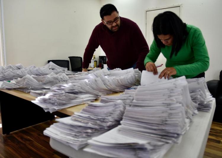 Evita cobros adicionales y recoge tu verificación del programa Lo Legal