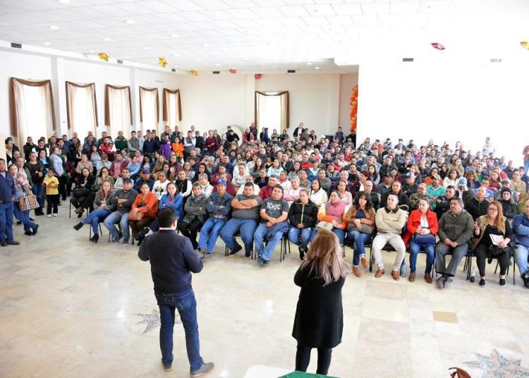 Se reúne director del ISSSTEZAC con agremiados del SUTSEMOP