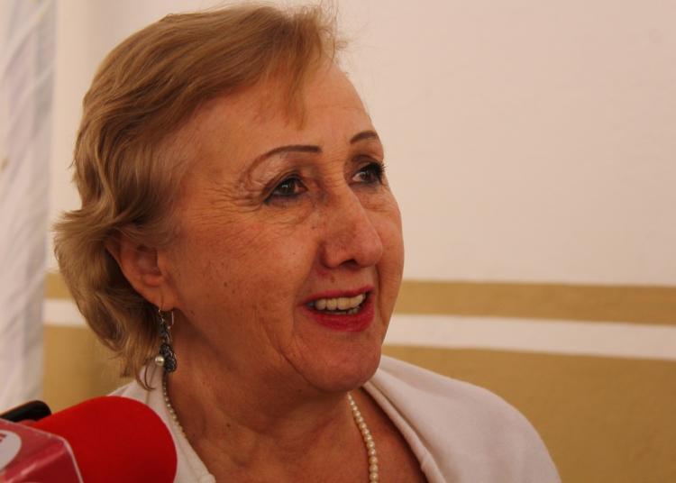 Mujeres sufren más actos de corrupción: Cruz Lesbos