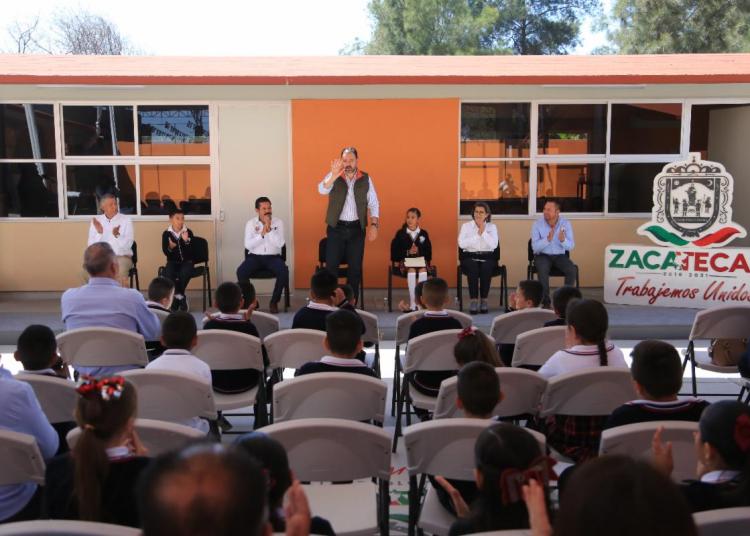 Inauguran escuela en Juchipila