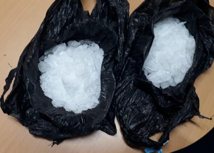Aseguran droga conocida como cristal en Fresnillo: hay un detenido