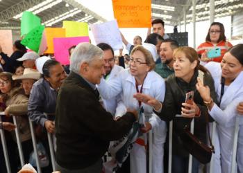 Propone AMLO erradicar feminicidios con fortaleza en lazos familiares y valores