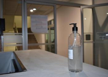 Elabora gel antibacterial en casa