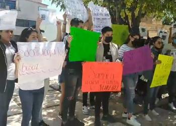 Exigen agilizar protocolos de búsqueda, ante desaparición de estudiantes