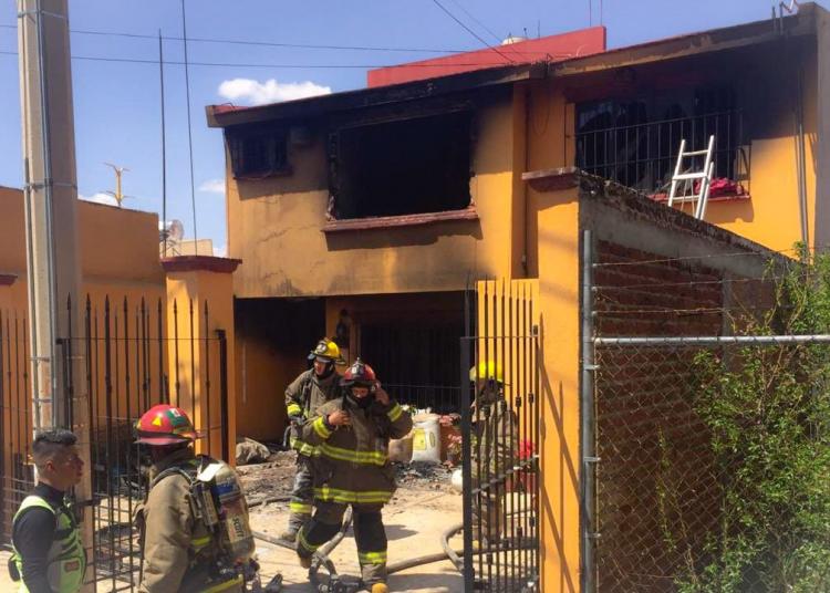 Acumulación de gas provoca incendio de casa