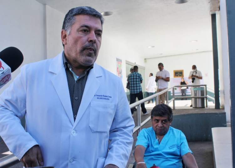IMSS no cumple con acuerdos; médicos se manifiestan