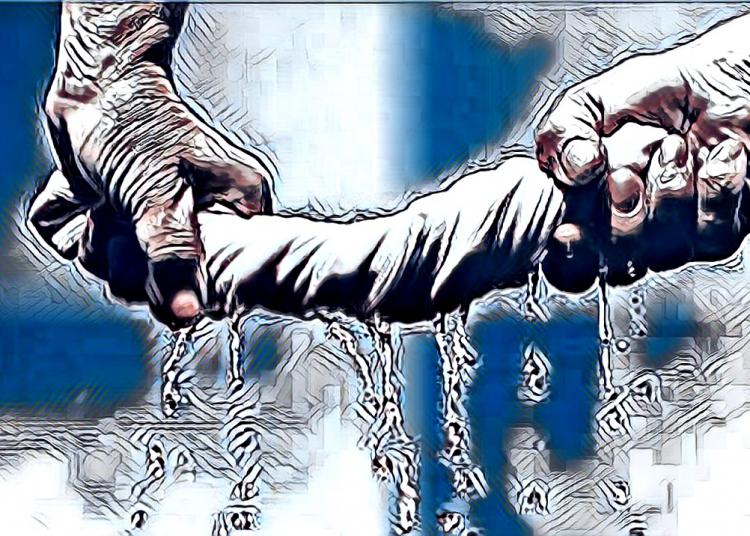 Código político: El gobierno exprime a ciudadanos