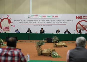 Se reúnen los 58 alcaldes con gobernador ante contingencia de COVID-19
