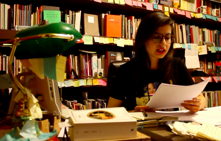 Poeta zacatecana resalta cotidianidad en “Sólo para ver sirven los ojos”