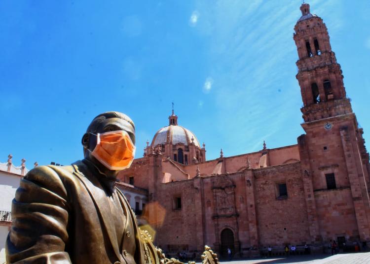 Mantente hidratado ante la llegada de calor