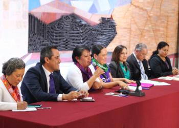 Presentan iniciativa para 3 de 3 contra violencia de género