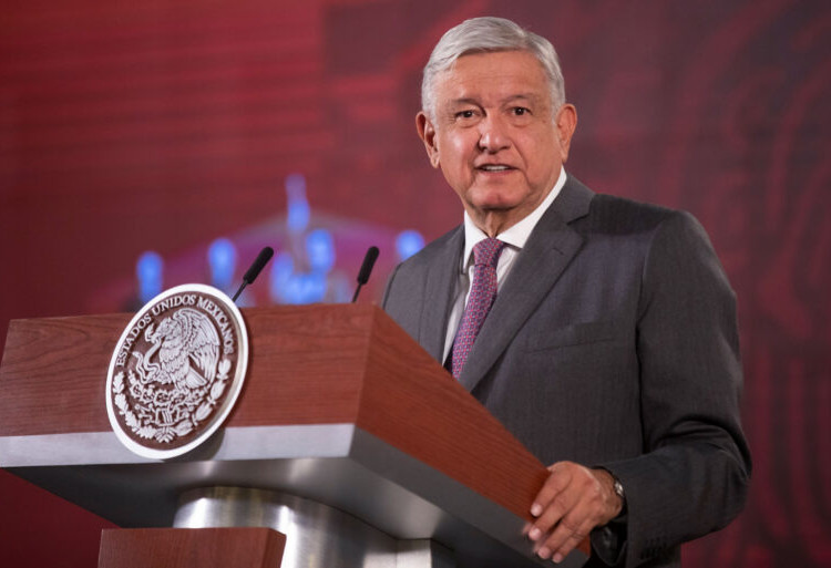 AMLO insiste que revocación de mandato sea en 2021