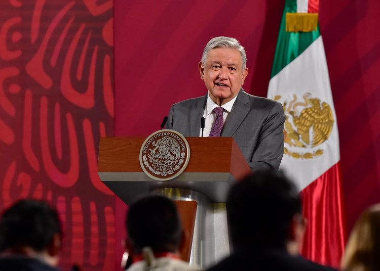 AMLO anuncia Plan para enfrentar crisis económica por Covid-19; no cancela obras