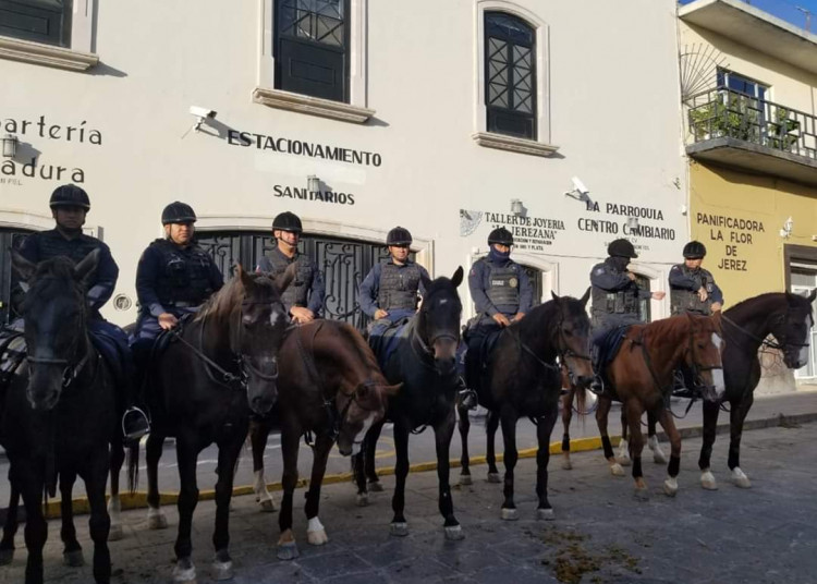 Blindan accesos al municipio de Jerez